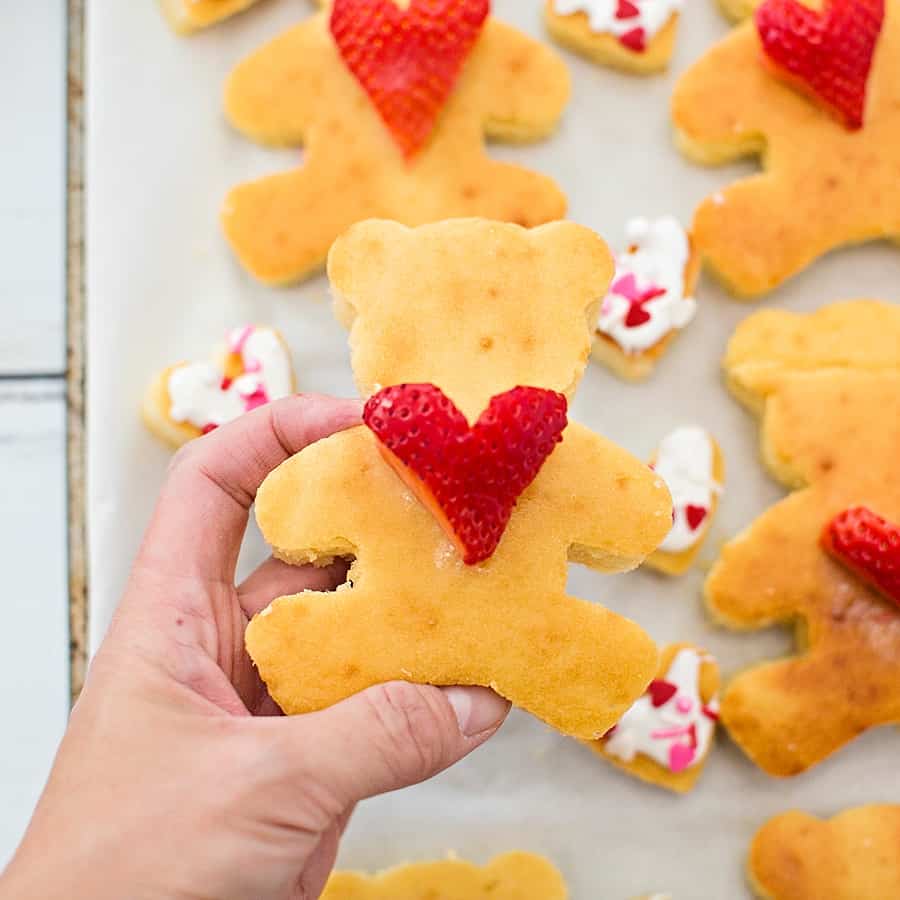 Make these yummy sheet pan bear heart pancakes for Valentine's Day breakfast to surprise the kids with a sweet treat