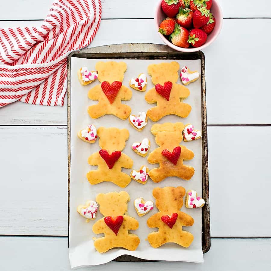 Make these yummy sheet pan bear heart pancakes for Valentine's Day breakfast to surprise the kids with a sweet treat