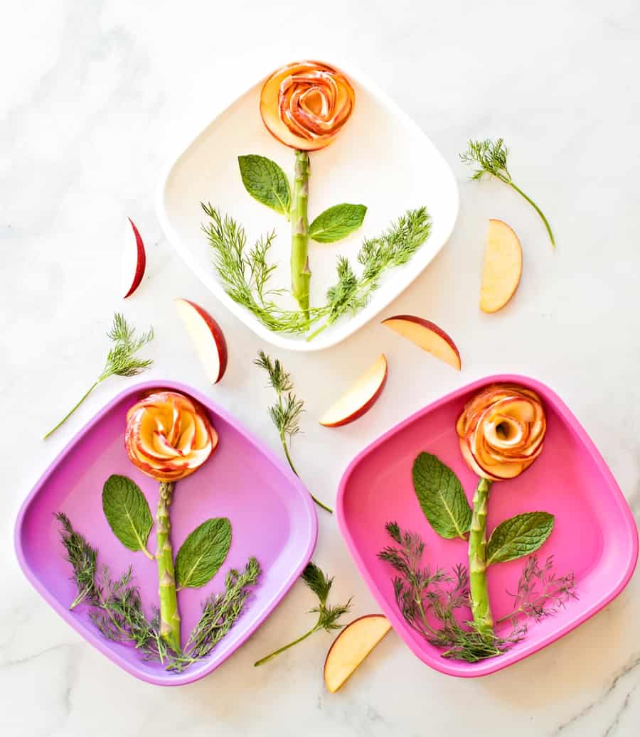 These gorgeous apple roses make a beautiful addition to any brunch and would be a wonderful surprise for Mother's Day breakfast!