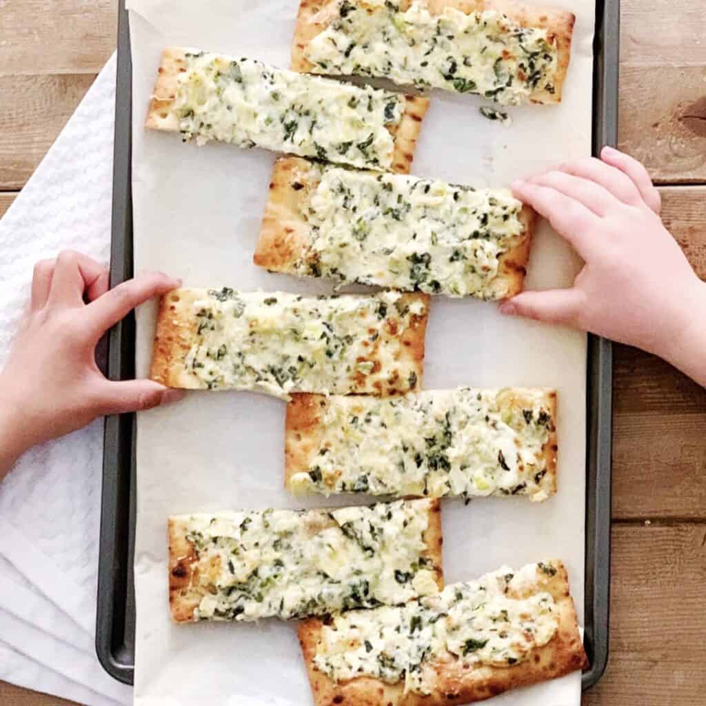 Spinach Artichoke Dip Pizza An Easy Weeknight Dinner
