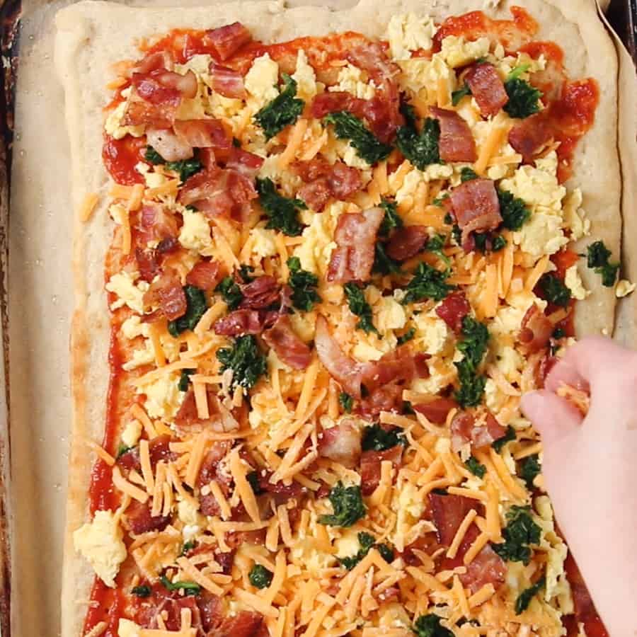 How to Make Sheet Pan Breakfast Pizza Recipe
