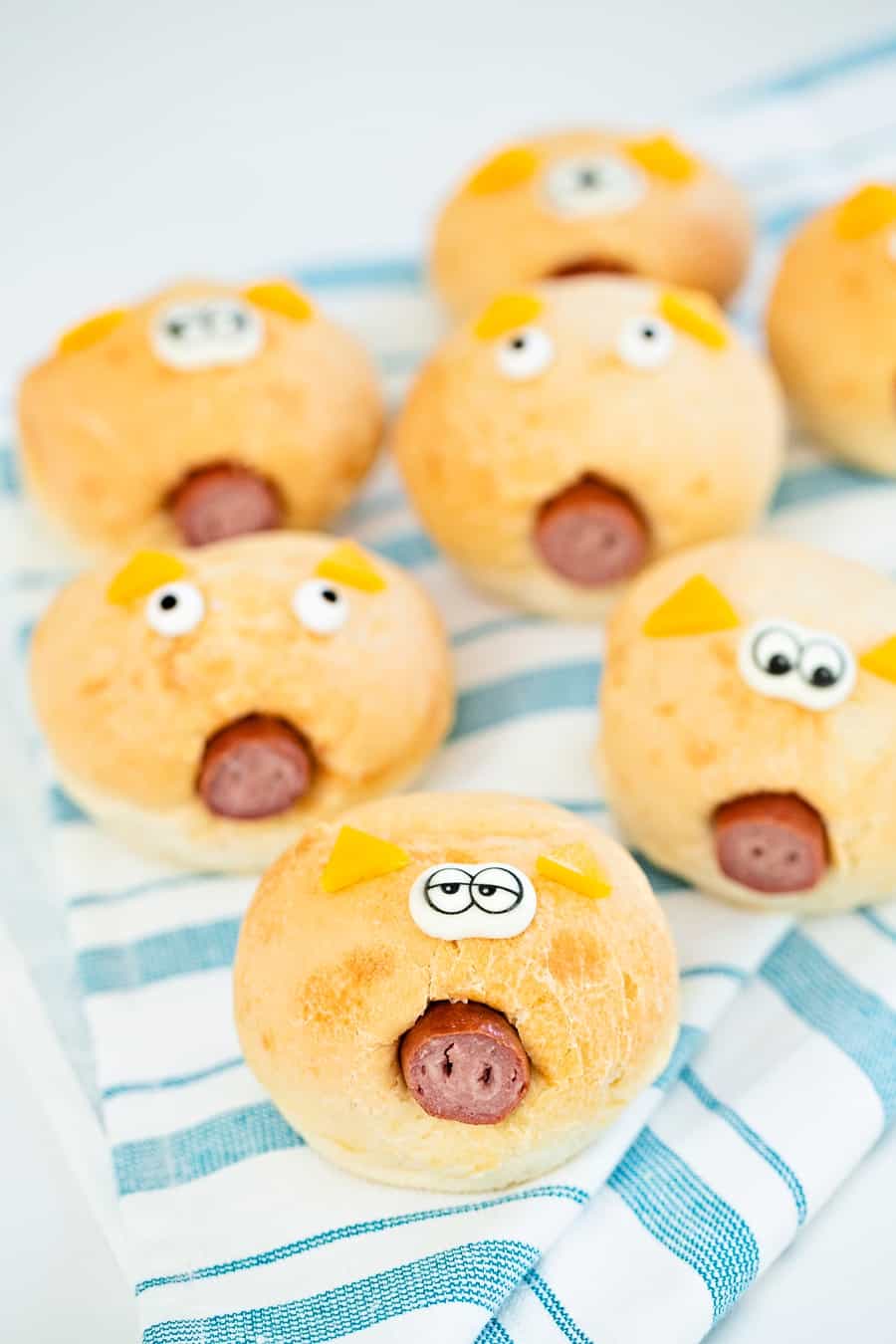 How to make Super Cute Pigs in a Blanket