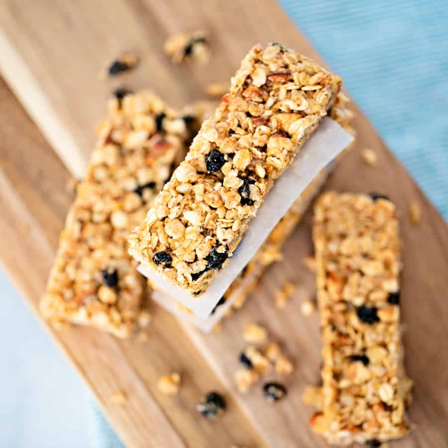 No Bake Blueberry Almond Granola Bars