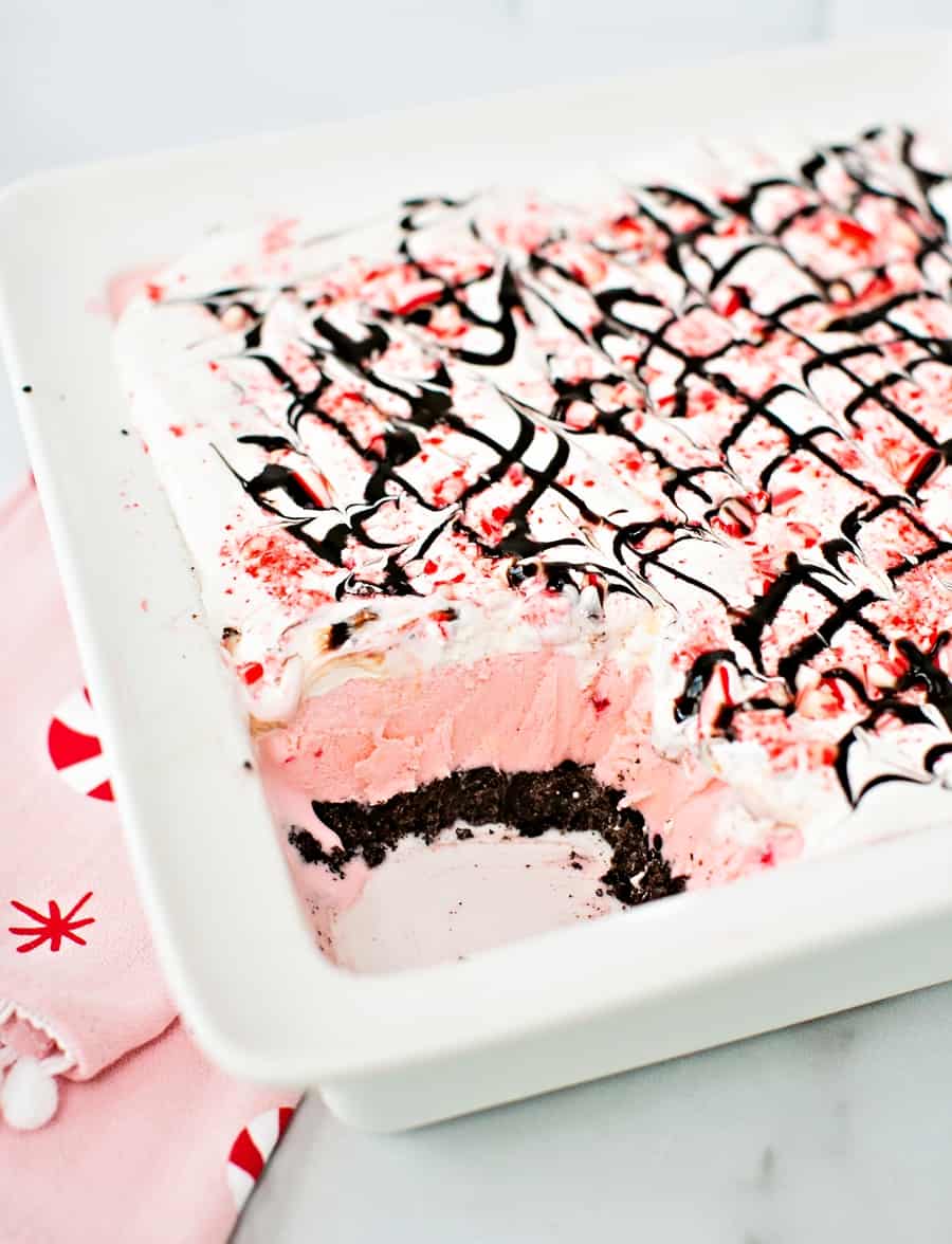 Peppermint Ice Cream Cake Recipe │ Quick, Simple & Delicious