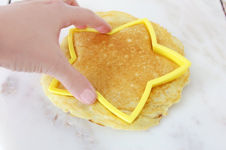 Stacked Christmas Tree Pancakes - process