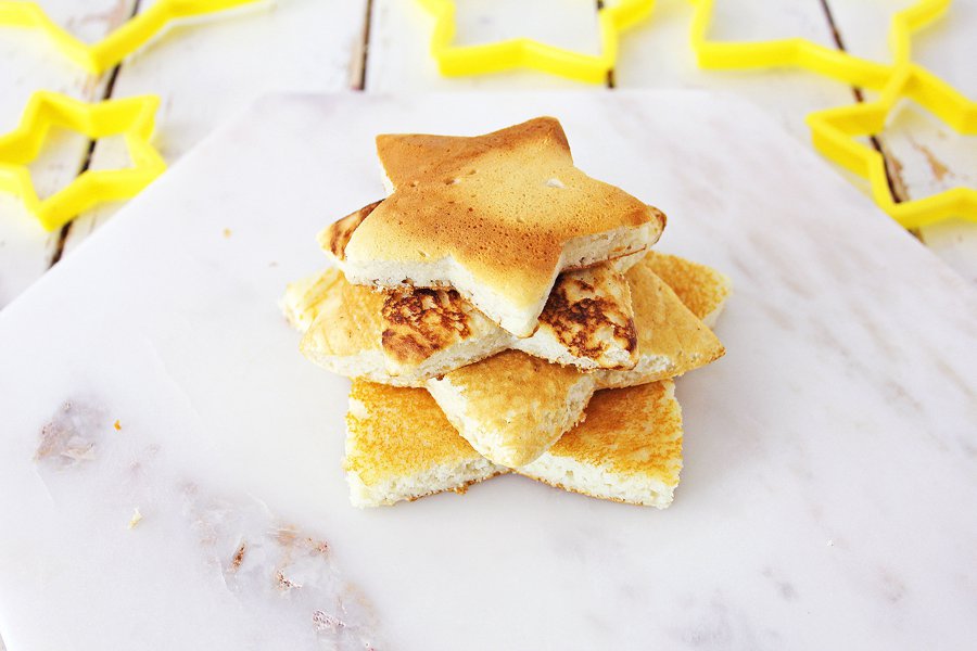 Stacked Christmas Tree Pancakes - cute holiday breakfast for kids