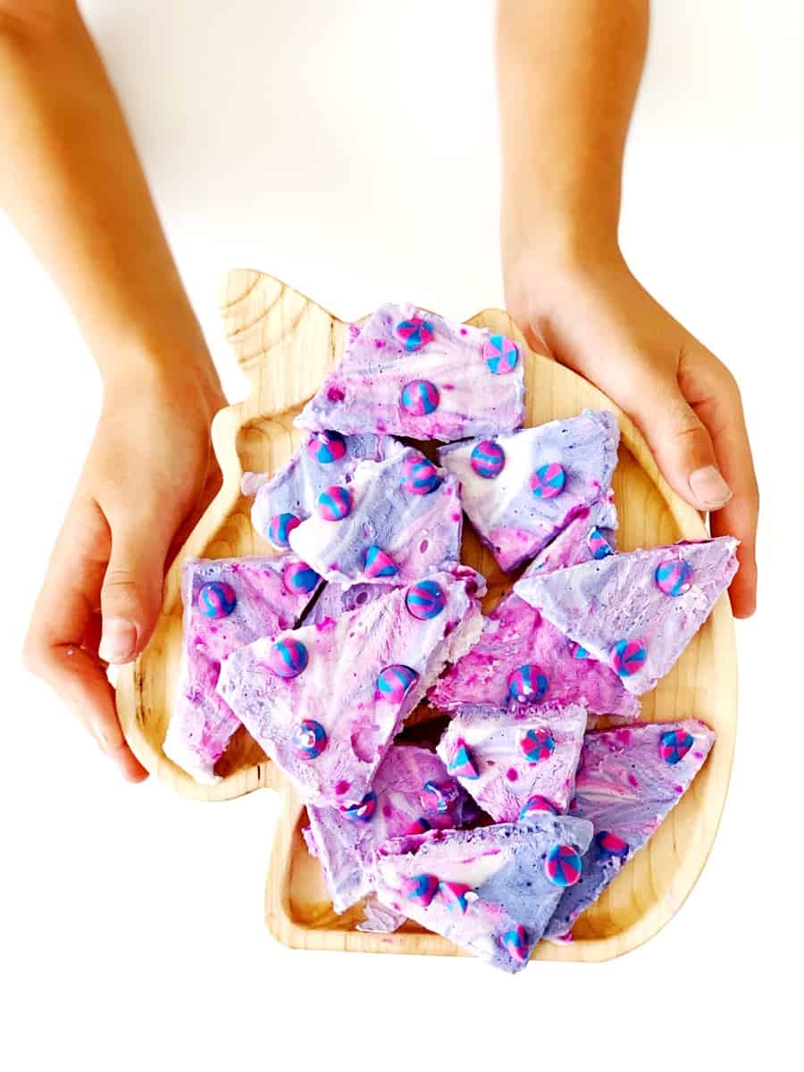 Unicorn Chips Frozen Yogurt Bark