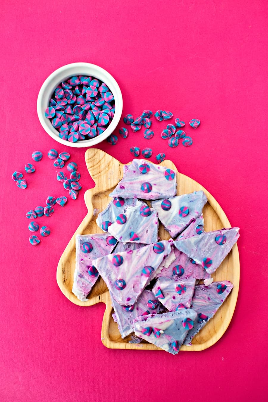 Unicorn Chips Frozen Yogurt Bark