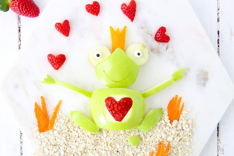Valentine Apple Frog is a healthy Valentine's Day snack for kids
