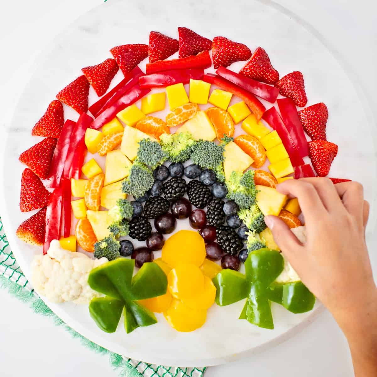 St. Patrick’s Day Fruit and Veggie Tray