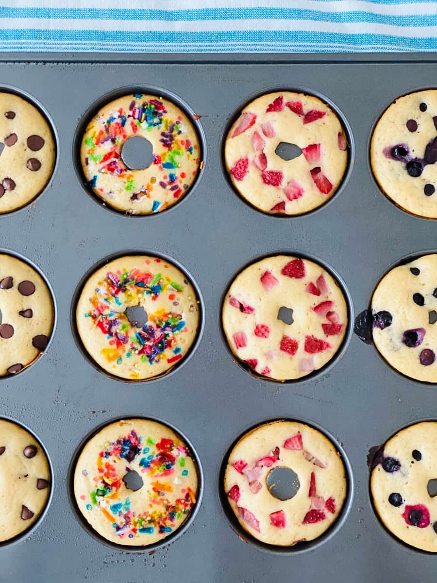 Pancake donuts made from a pancake mix. Process photos. 