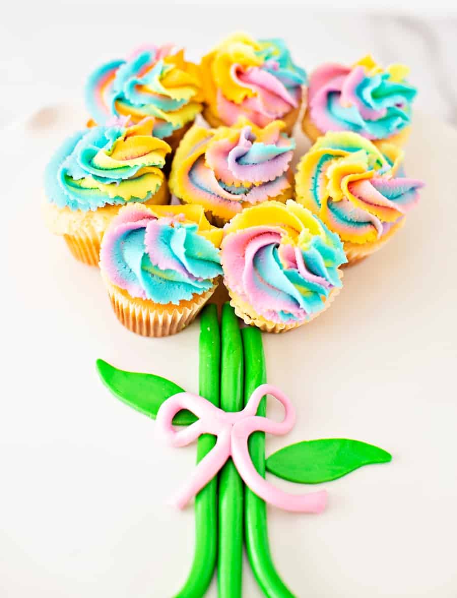 Mother's Day Rainbow Flower Cupcakes 