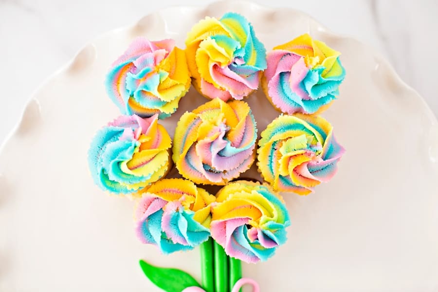 Mother's Day Rainbow Flower Cupcakes 