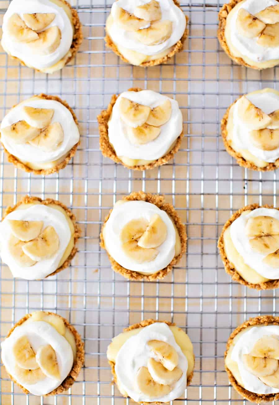 Muffin Tin Banana Cream Pies