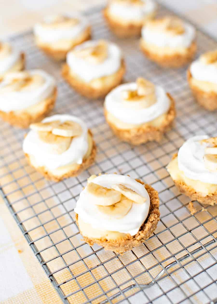 Muffin Tin Banana Cream Pies