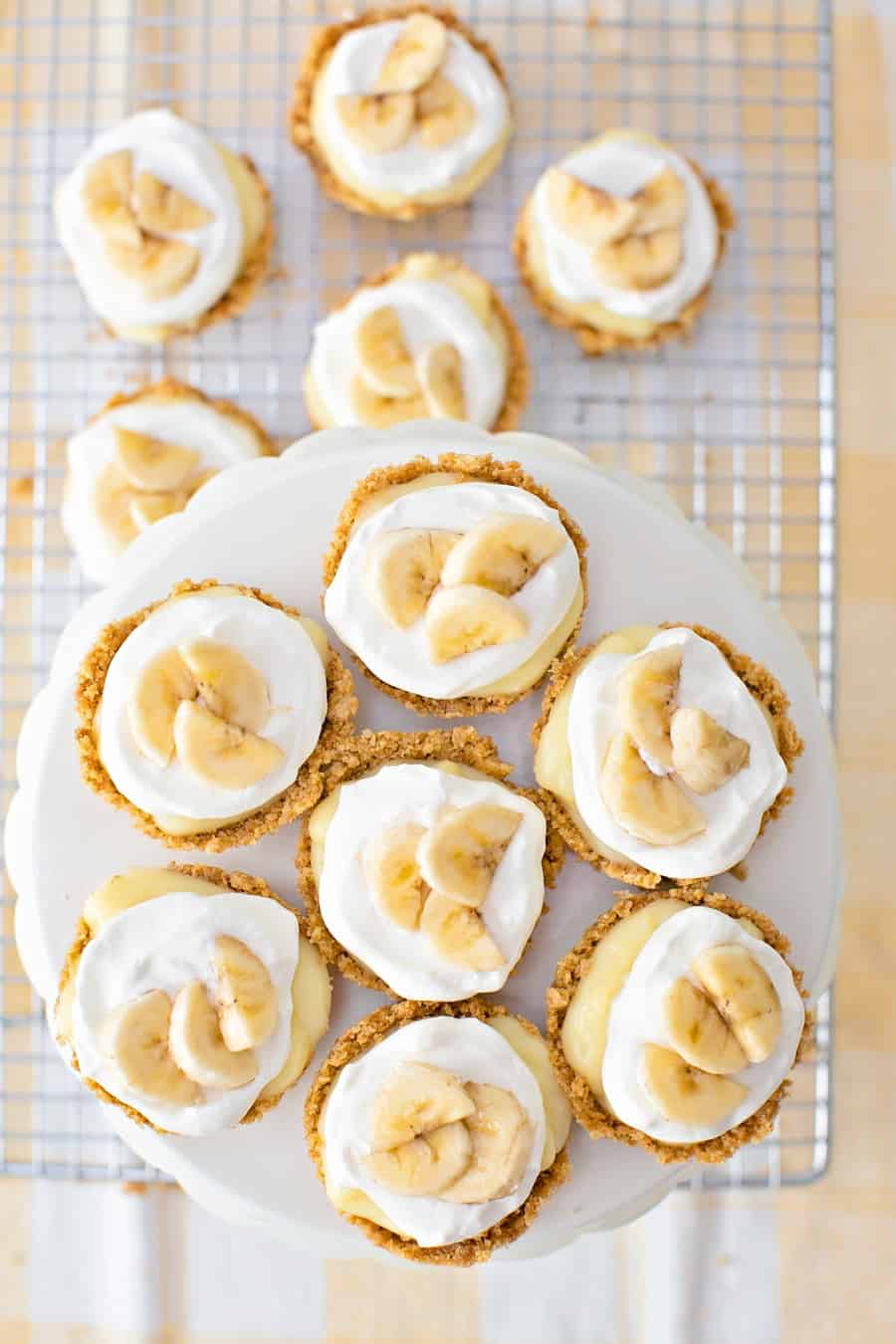 Muffin Tin Banana Cream Pies