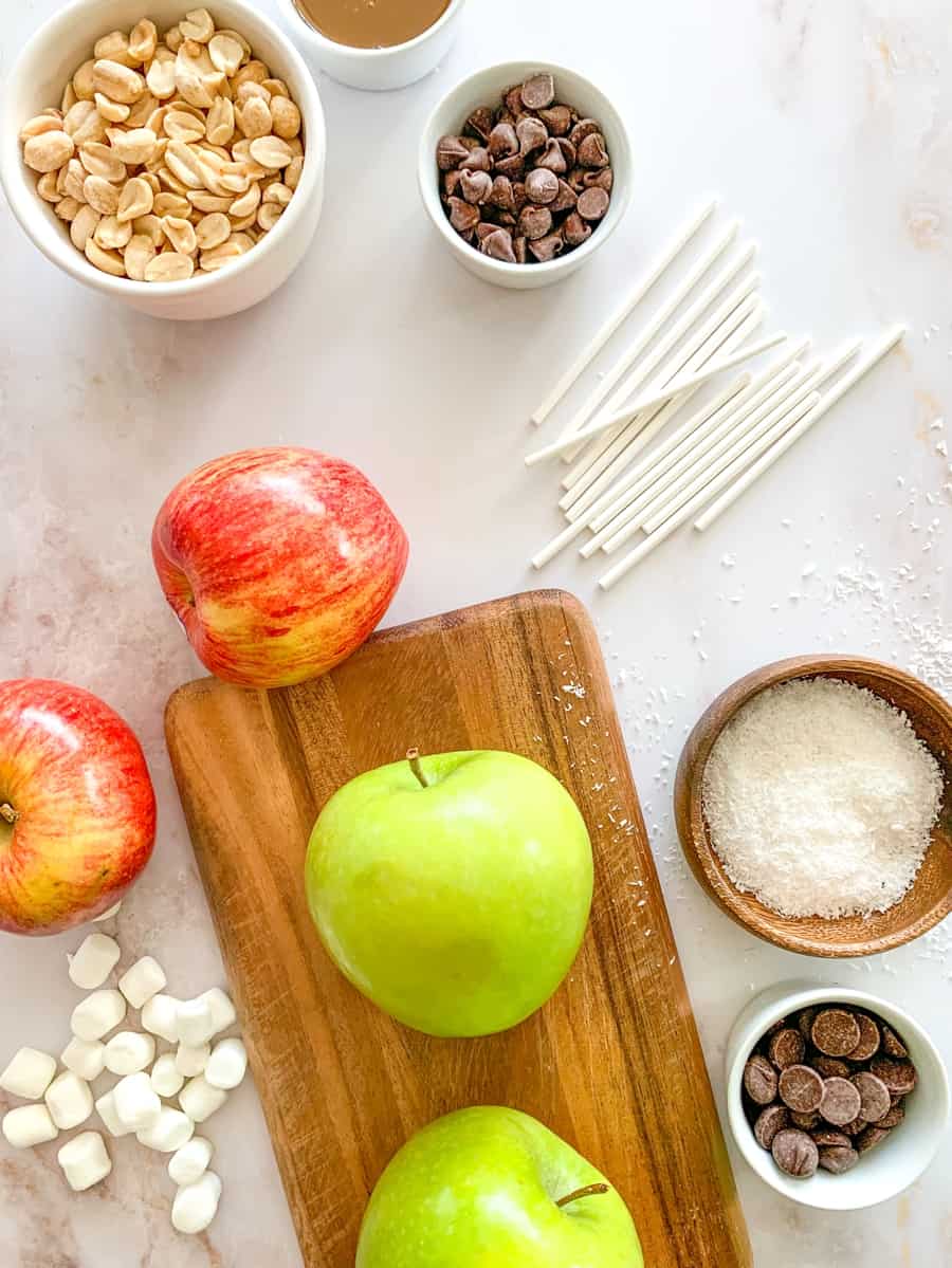 toppings to make caramel apple lollipops