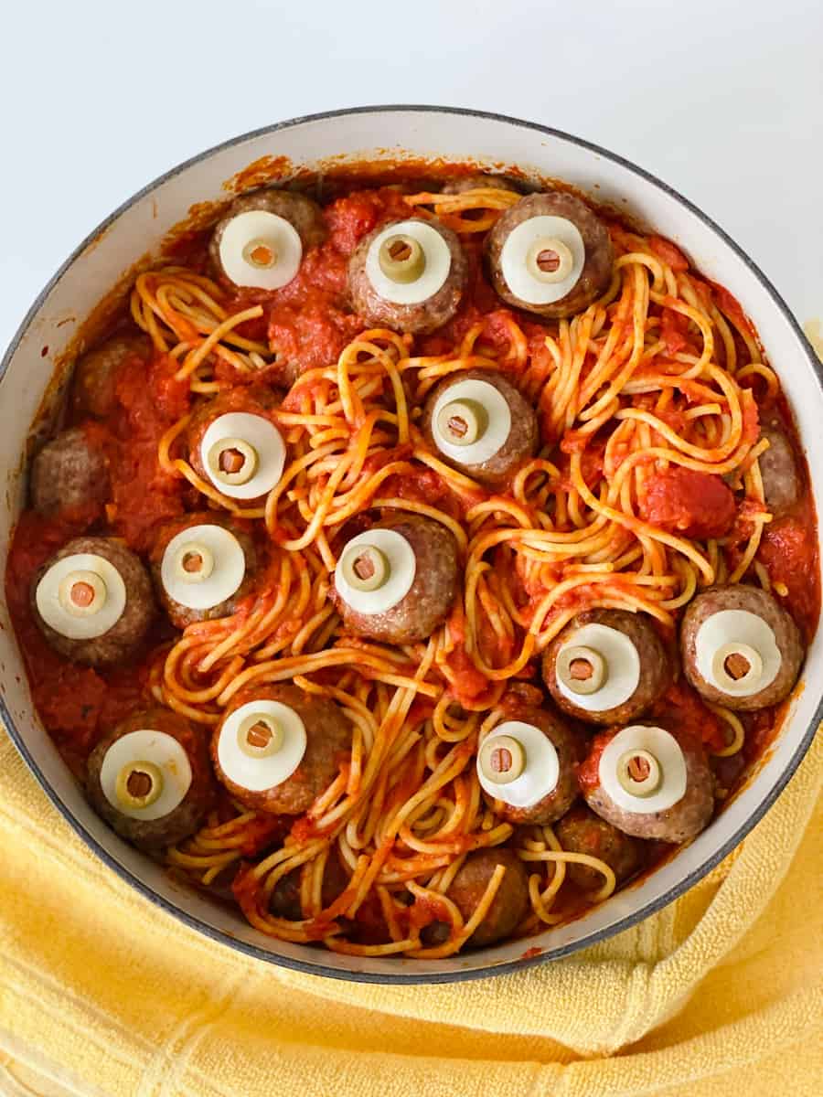 eyeball spaghetti and meatballs