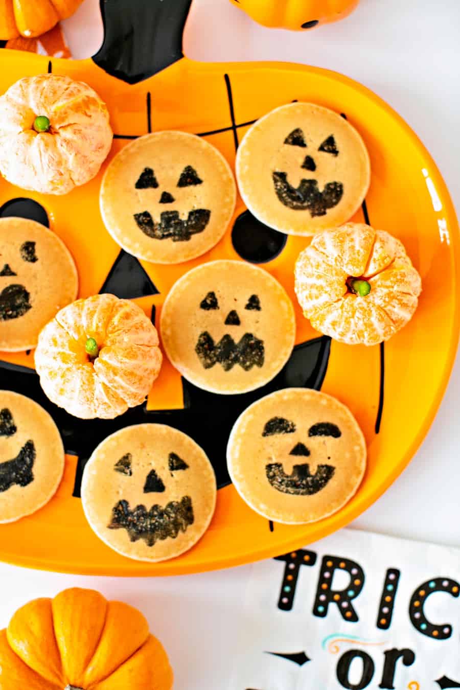 Halloween Pancakes - Halloween breakfast for kids