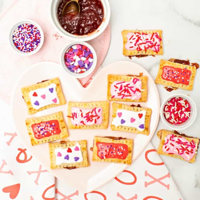 Mini Valentine Pop Tarts