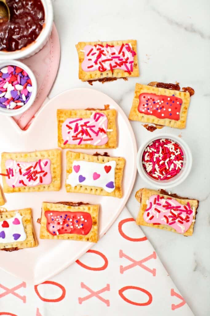 Mini Valentine Pop Tarts - Cute Valentine Treat for Kids!