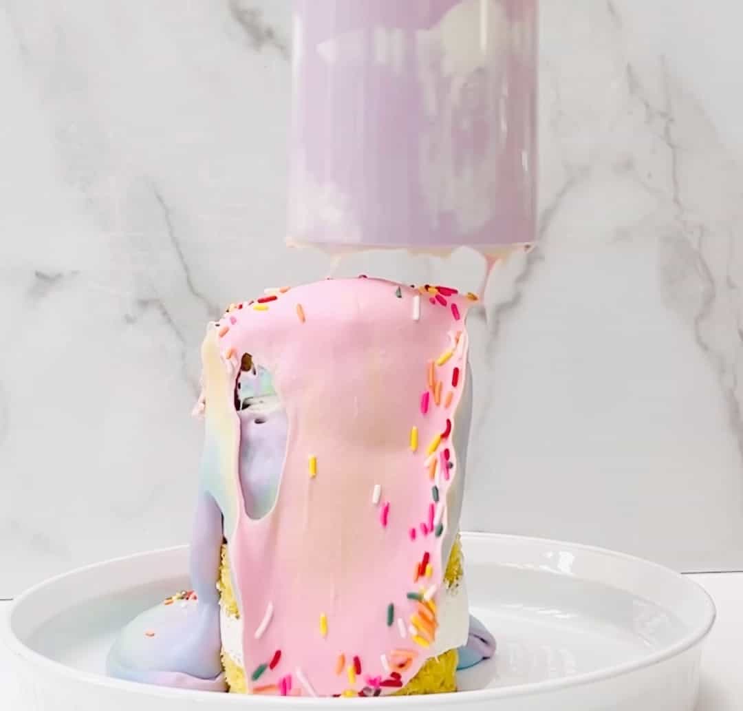 Easy Tsunami Cake Recipe - Rainbow Pull Me Up Cake.