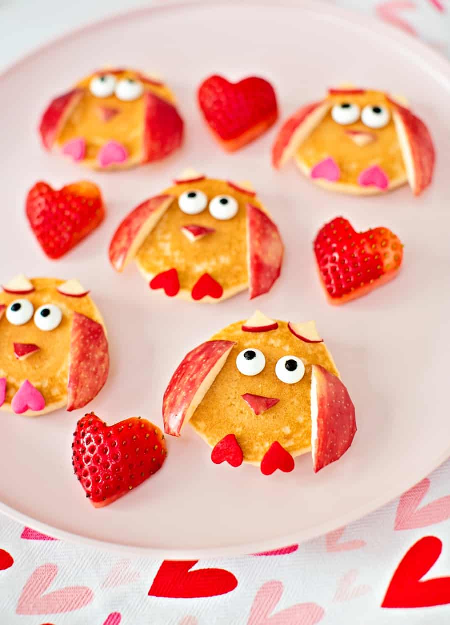 Valentine Pancake Owls - Valentine breakfast for kids