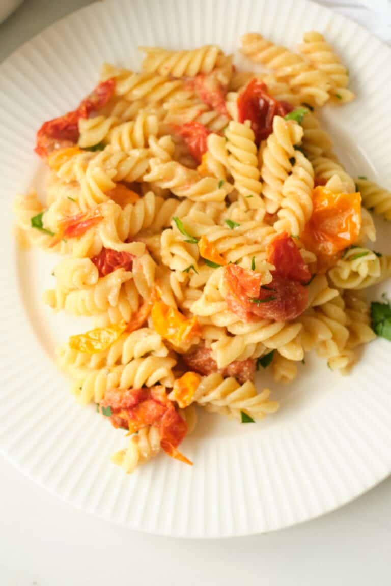 Herb and Goat Cheese Tomato Pasta - Easy Like That Baked Feta Recipe