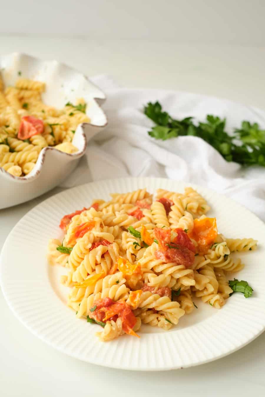 Tomatoes with goat cheese pasta