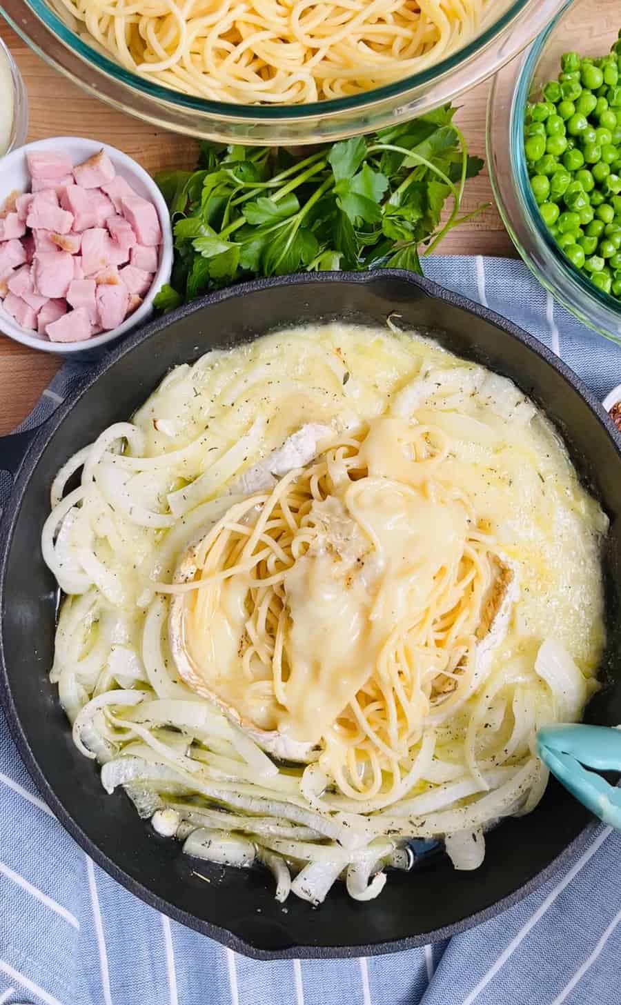 Baked Brie Spaghetti Recipe