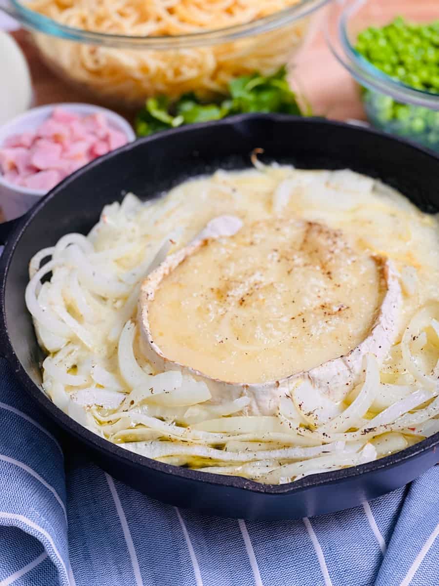 Baked Brie and Onions to make pasta