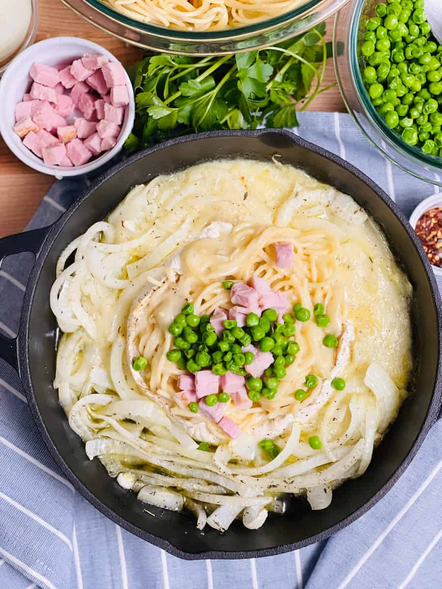 Baked Brie Spaghetti Recipe