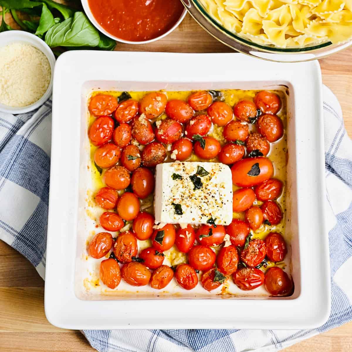 TikTok Baked Feta Pasta Recipe