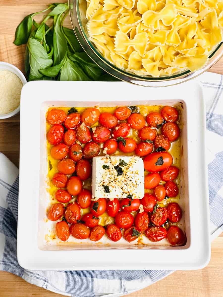 TikTok Baked Feta Pasta Recipe