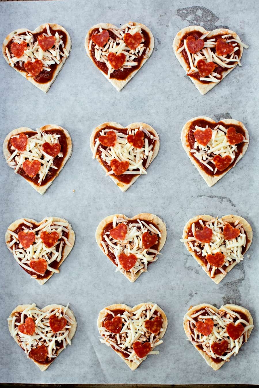 mini heart shaped pizza - valentine pizza lunch for kids