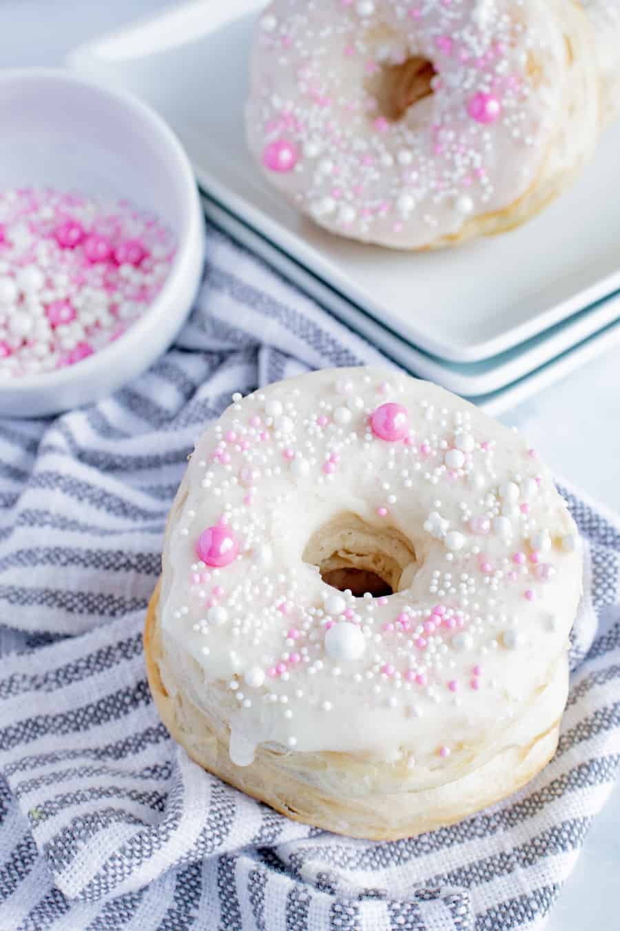 Biscuit Air Fryer Vanilla Sprinkles Donuts