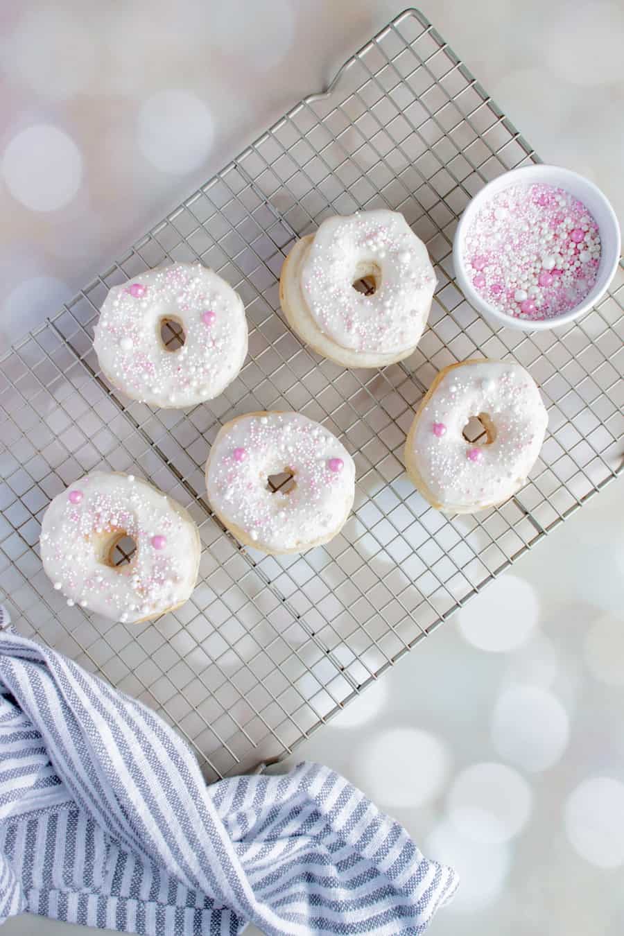 air fryer vanilla donuts