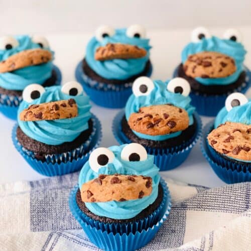 Easy Cookie Monster Cupcakes