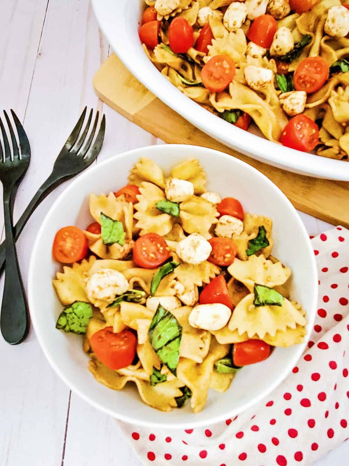 Caprese Pasta Salad Easy Summer Salad With Just 5 Ingredients!