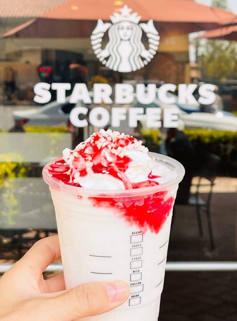 This Is What Starbucks� Strawberry Funnel Cake Frappuccino