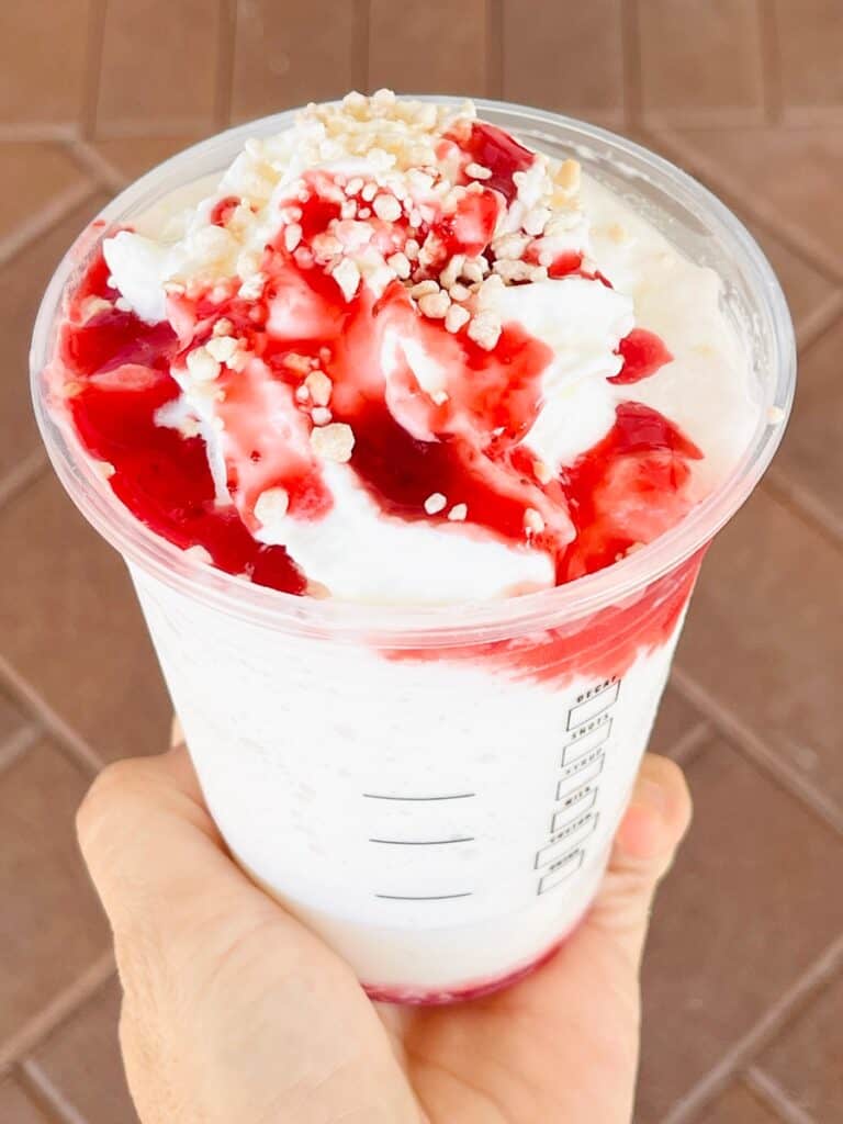 strawberry funnel cake frappuccino