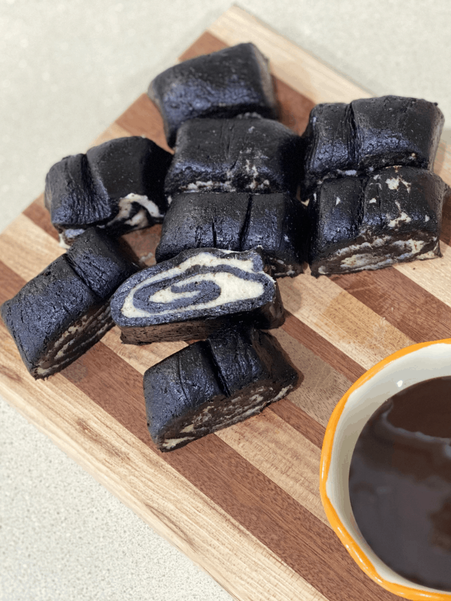 TikTok Oreo Sushi