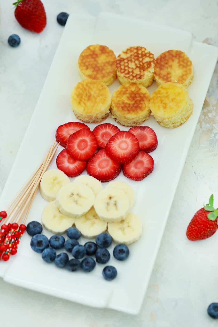 pancake fruit stack