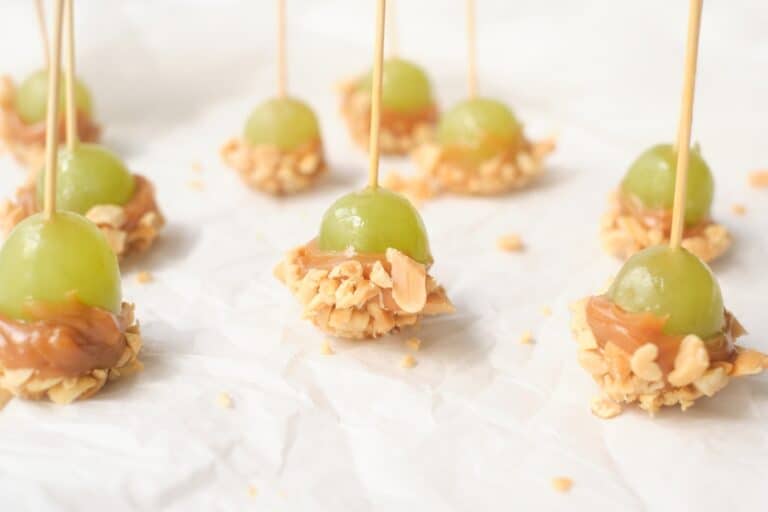 These Caramel Apple Grapes Are the Perfect Bite Sized Snack