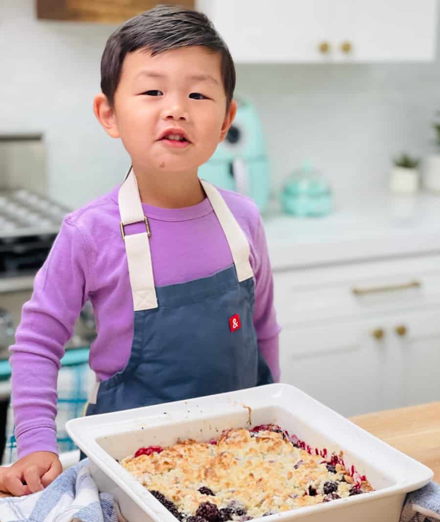 Jennifer Garner's Blackberry Cobbler