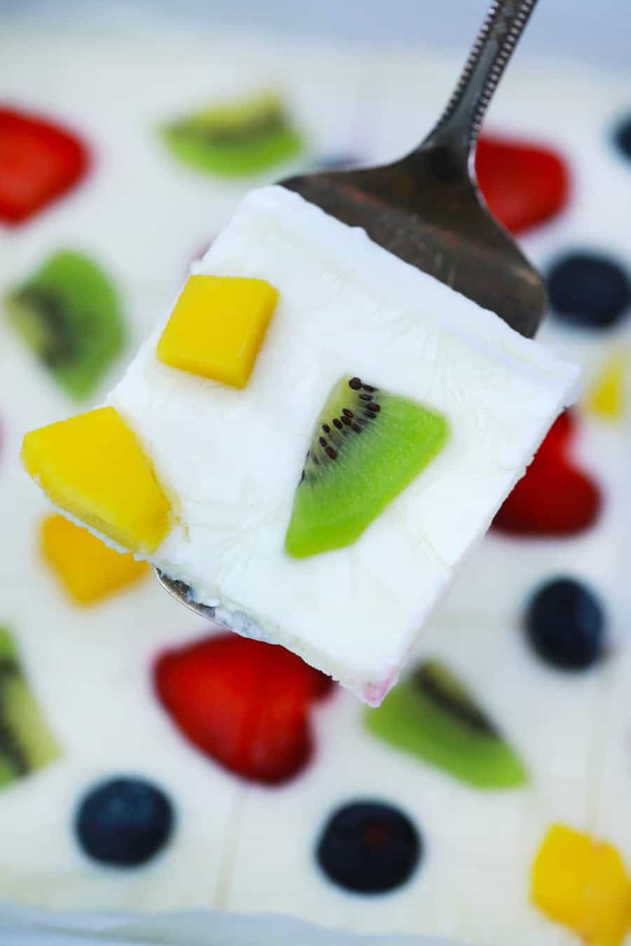 frozen yogurt bark