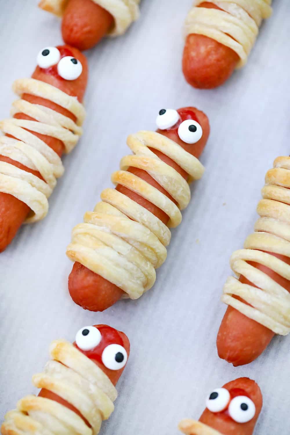 Halloween Mummy Dogs