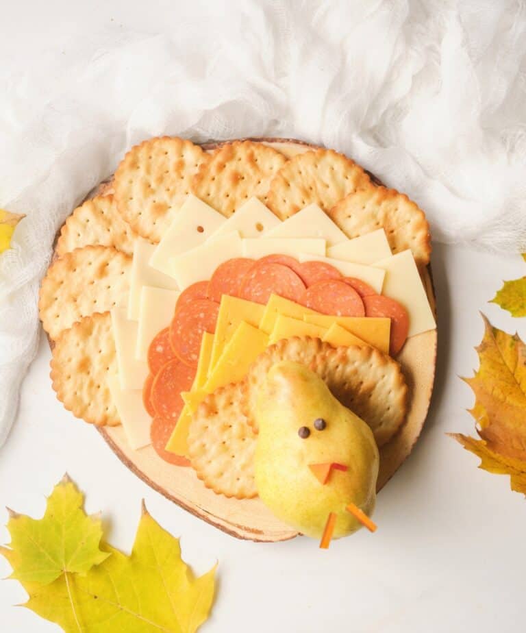 This Thanksgiving Charcuterie Board Takes Minutes To Prepare But Will Wow Your Dinner Guests