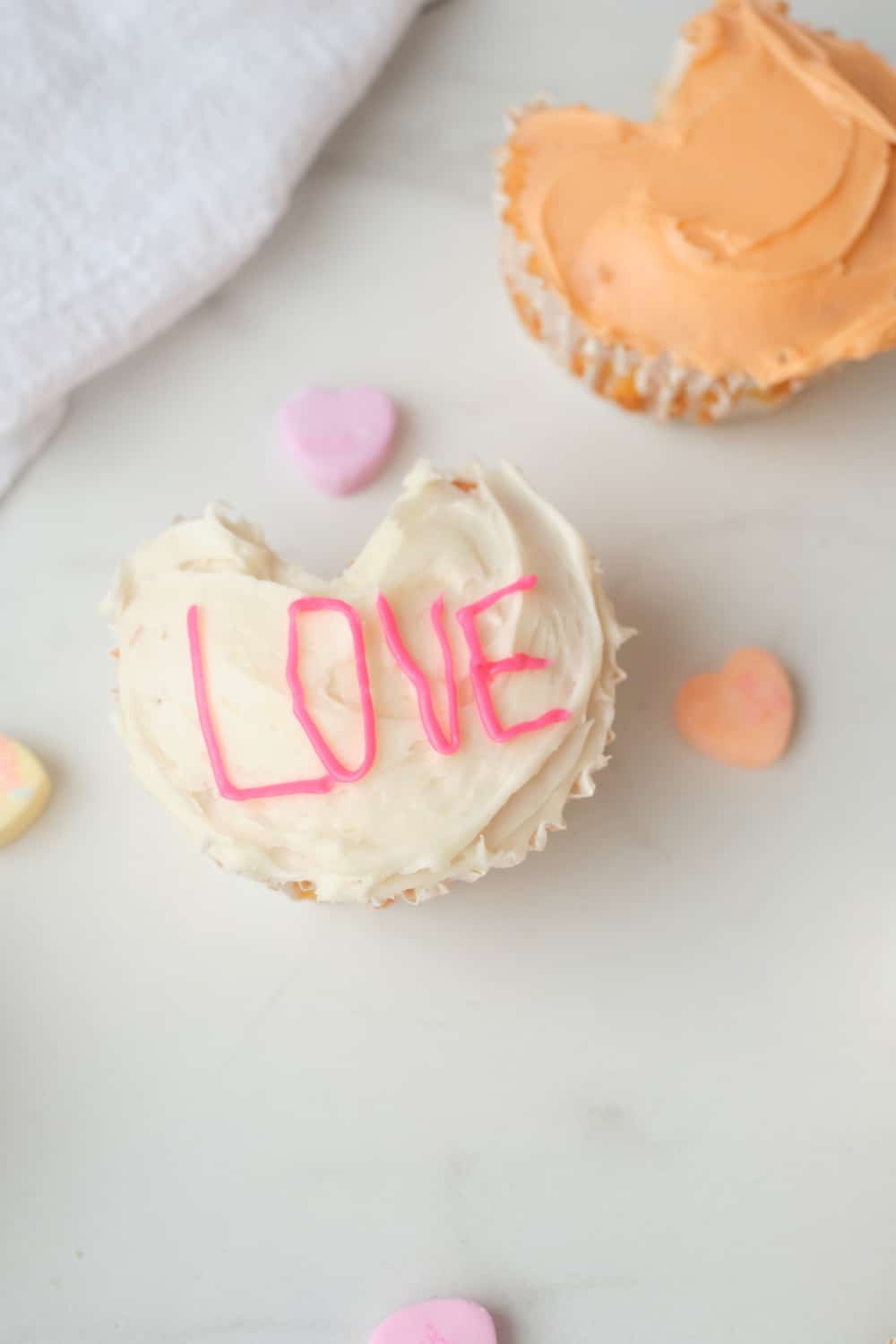 heart shaped cupcakes