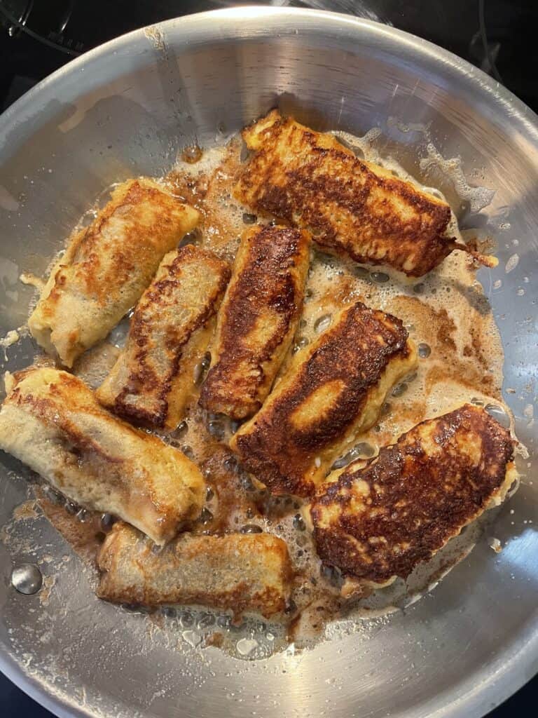 rolls in frying pan